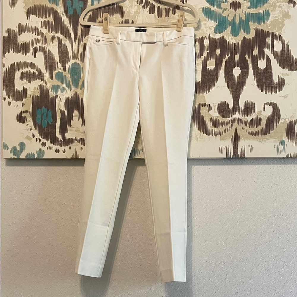 White House Black Market Ivory Straight Leg Pants